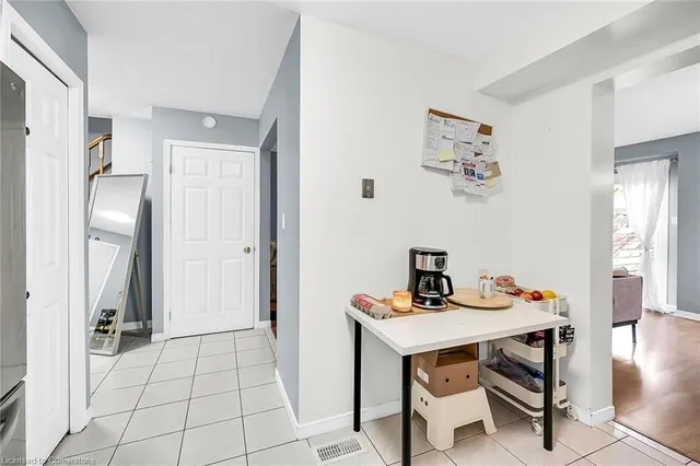 Additional property image - 136 Essling Ave