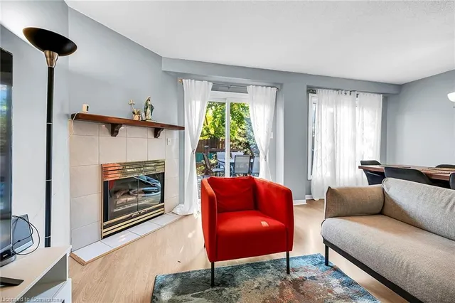 Additional property image - 136 Essling Ave