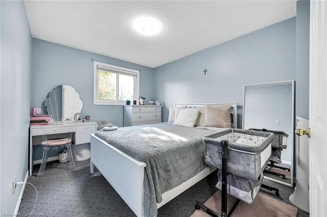 Additional property image - 136 Essling Ave