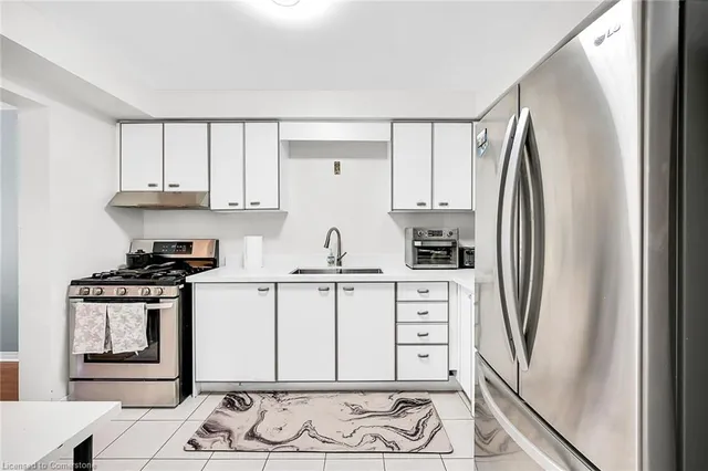 Additional property image - 136 Essling Ave
