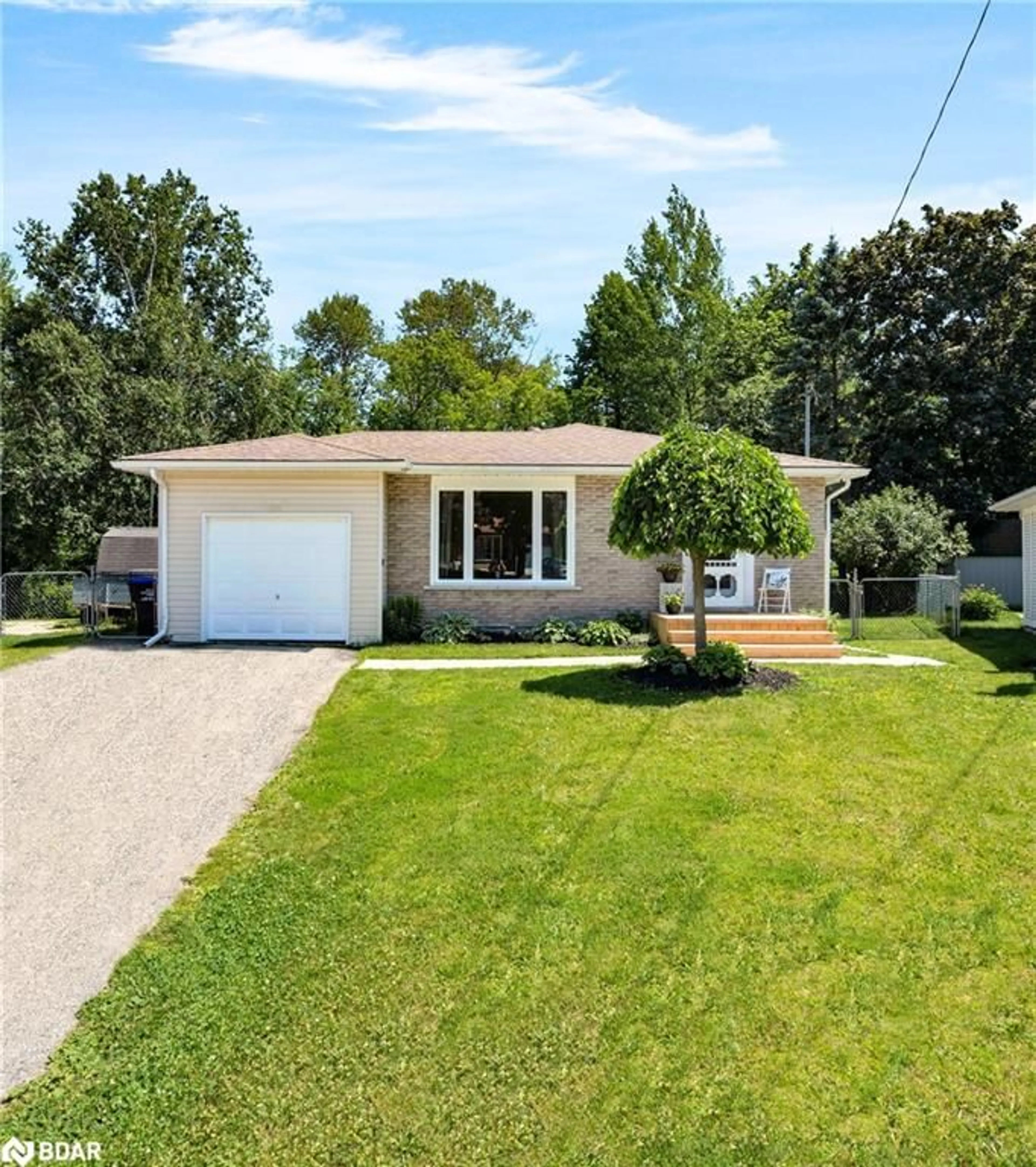 Frontside or backside of a home, cottage for 229 Eric St, Stayner Ontario L0M 1S0