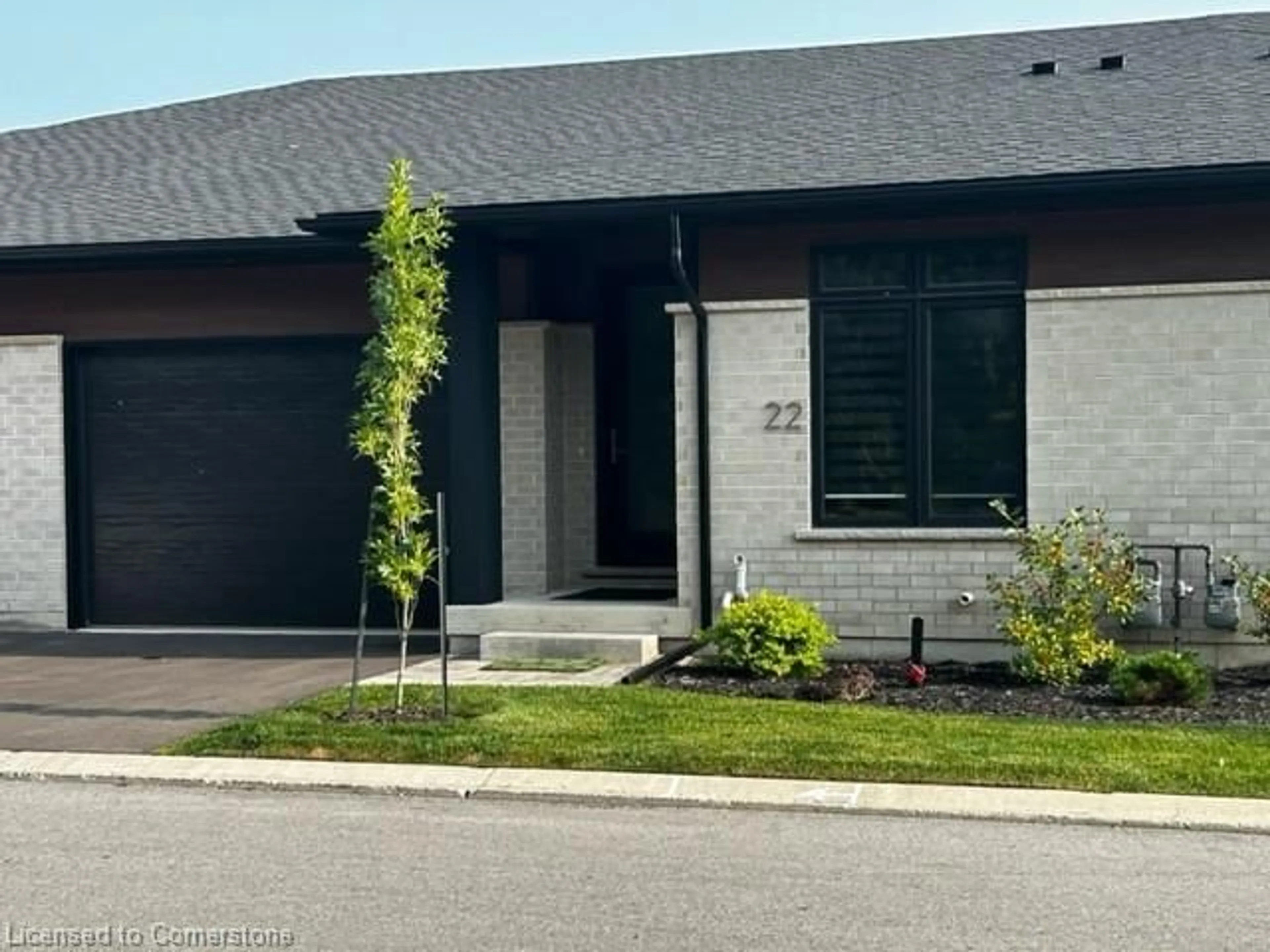 Frontside or backside of a home, the street view for 300 Richmond St #22, Thorold Ontario L2V 5B9