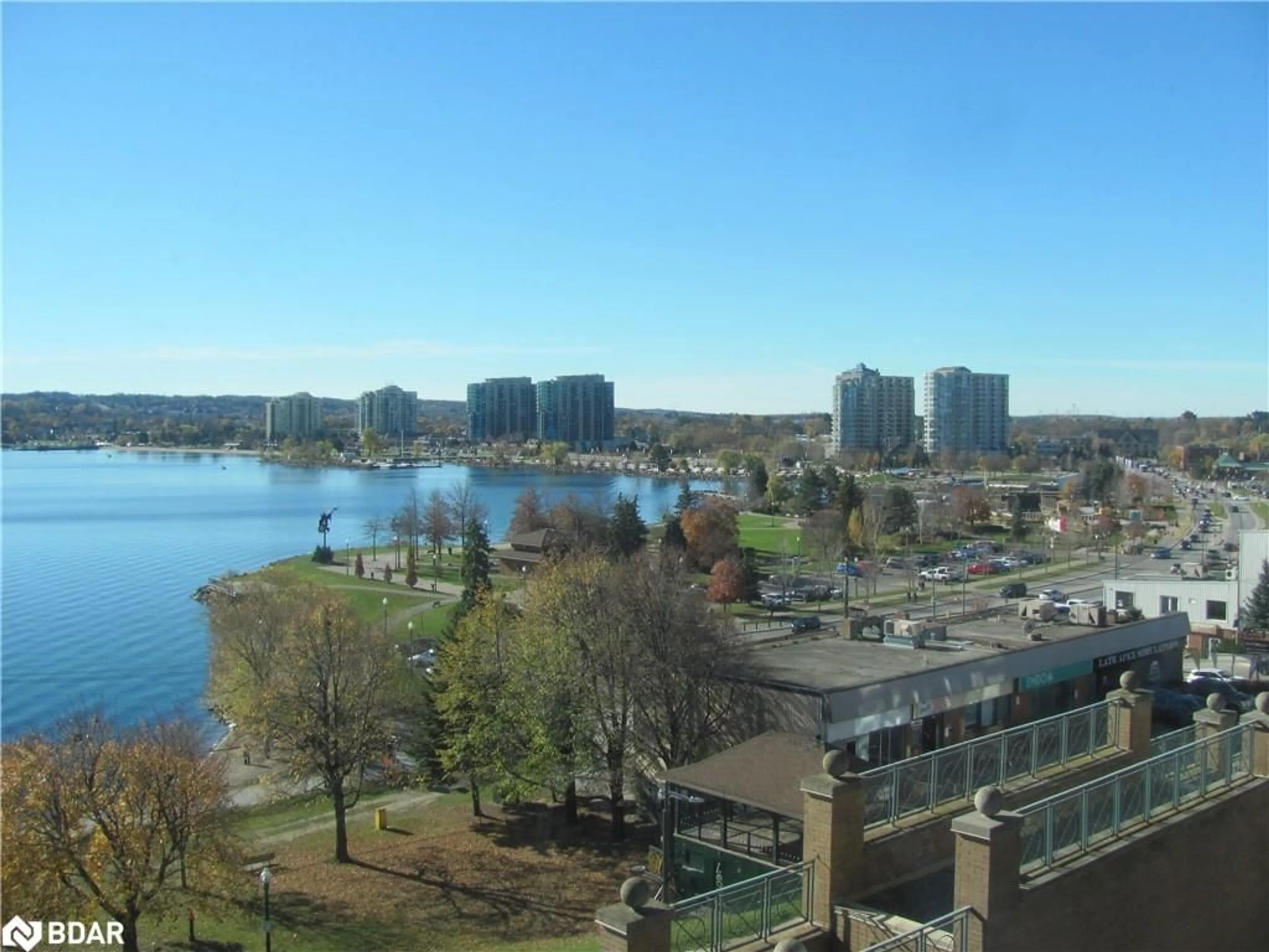 A pic from exterior of the house or condo, the view of lake or river for 150 Dunlop St #605, Barrie Ontario L4M 6H1