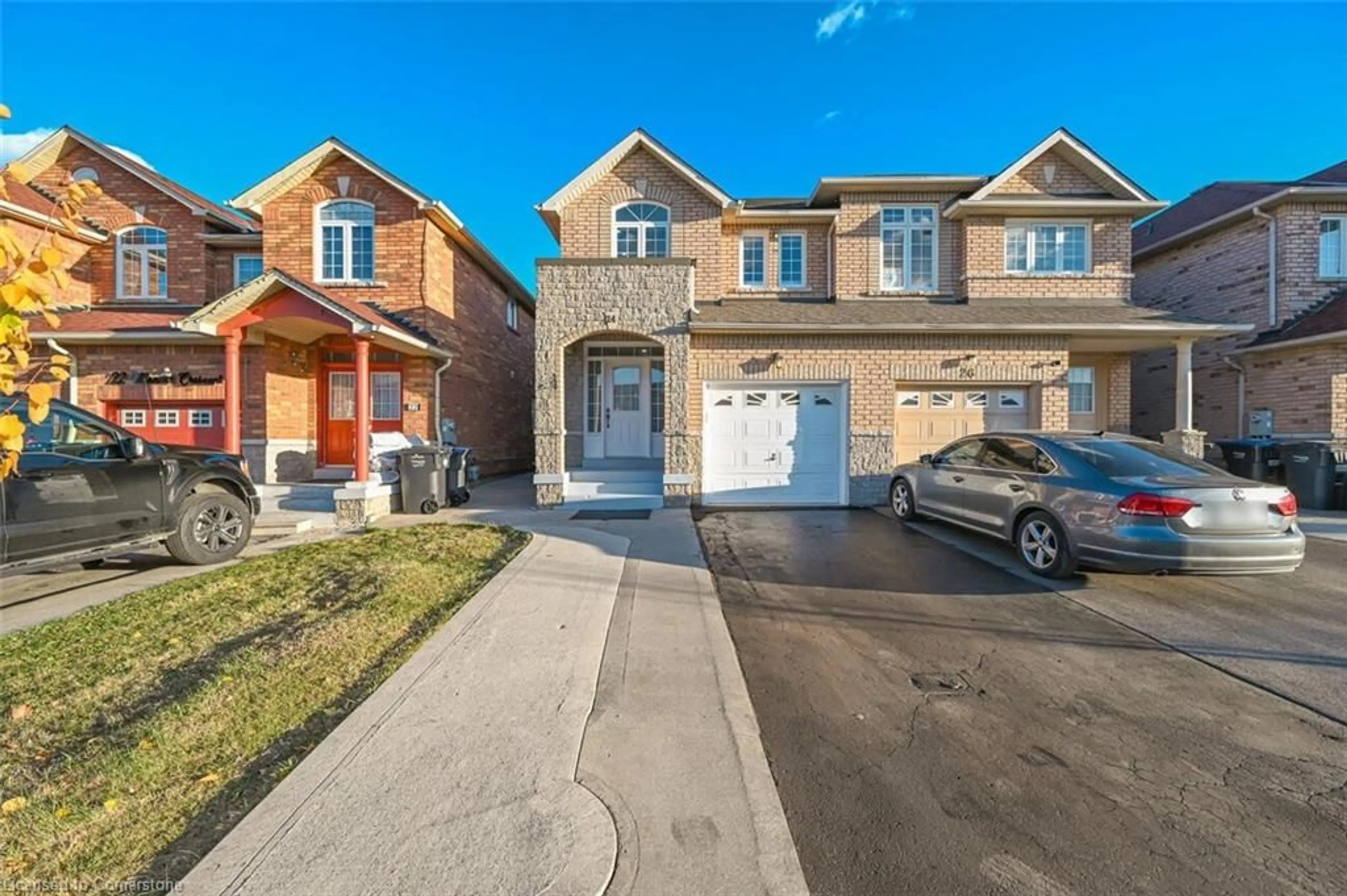 A pic from exterior of the house or condo, cottage for 24 Mannel Cres, Brampton Ontario L6Y 5E2