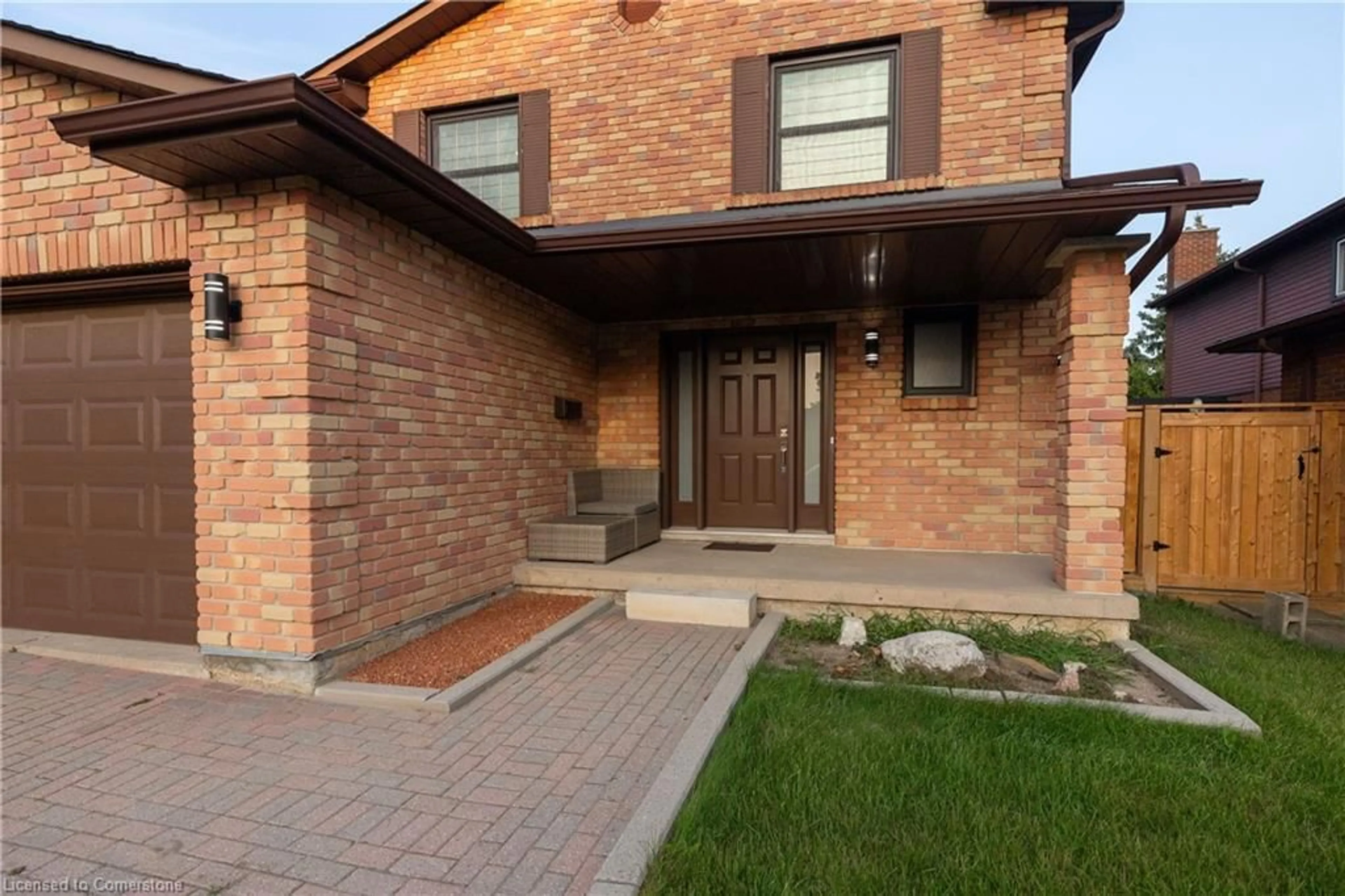 Home with brick exterior material for 76 Pinewarbler Dr, Hamilton Ontario L9A 4Z9