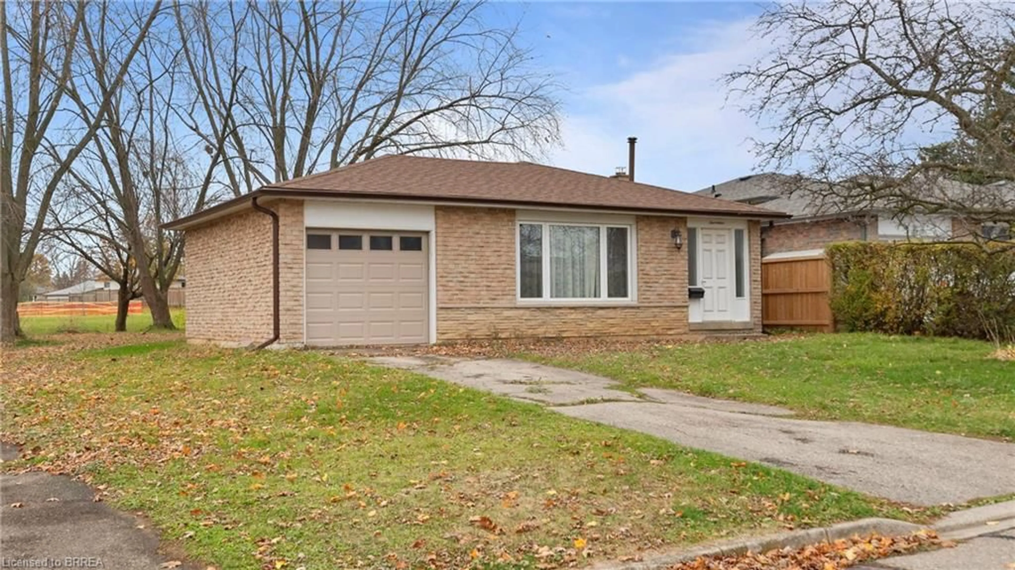 Home with brick exterior material for 17 Northville Dr, Paris Ontario N3L 3S2