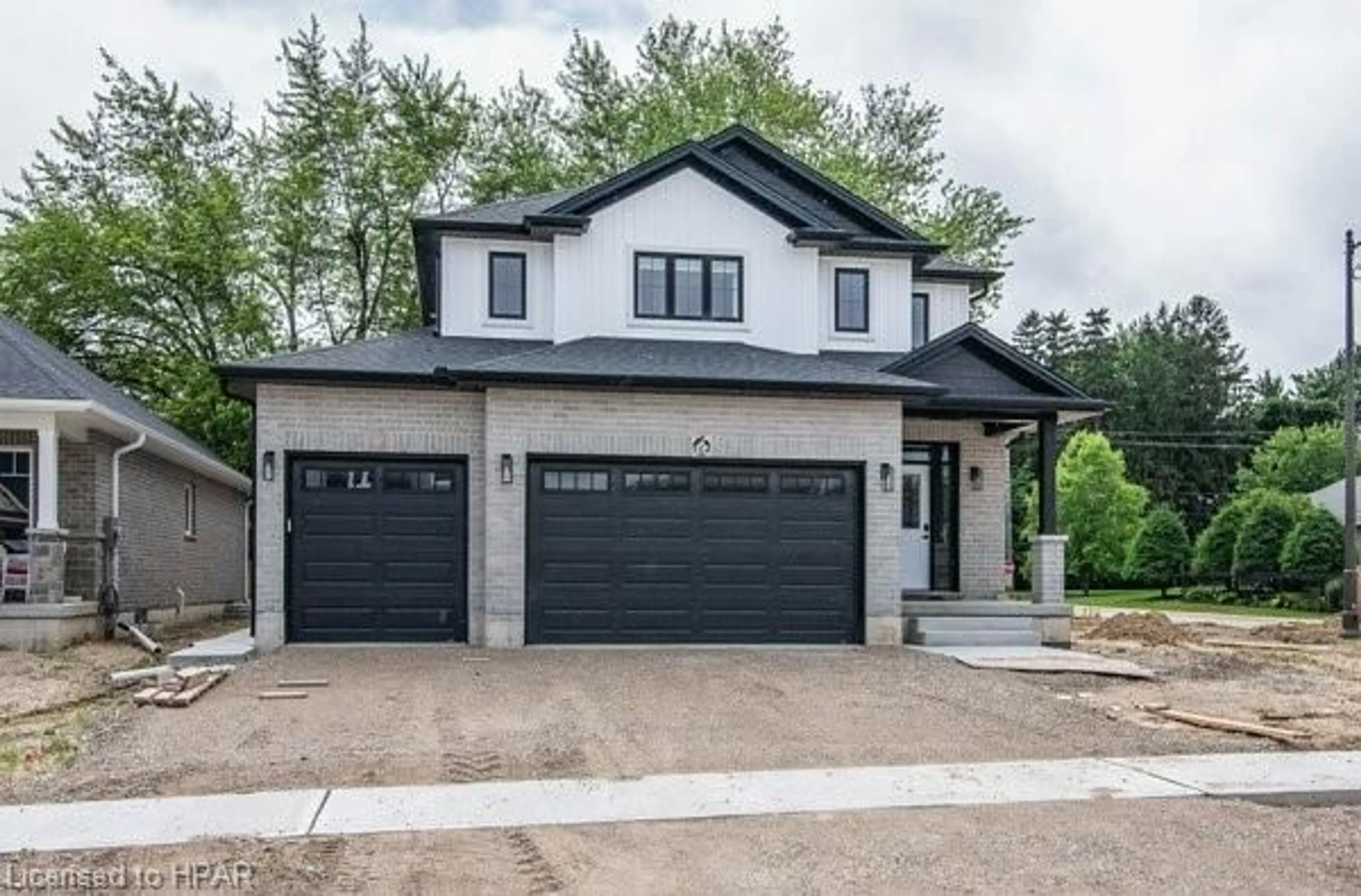 Frontside or backside of a home, cottage for 6 Diamond St, Tavistock Ontario N0B 2R0