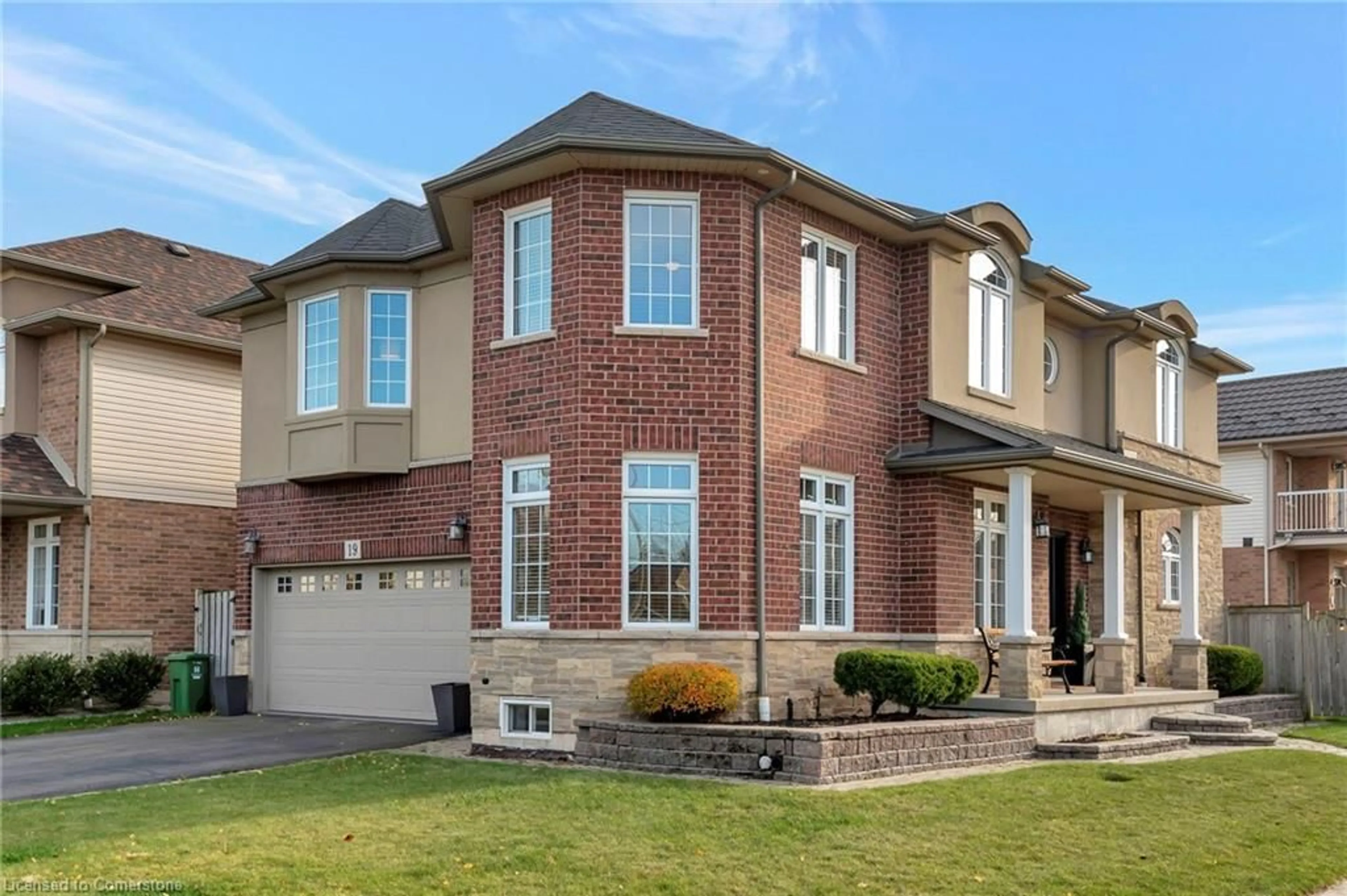 Home with brick exterior material, street for 19 Watershore Dr, Stoney Creek Ontario L8E 0C1