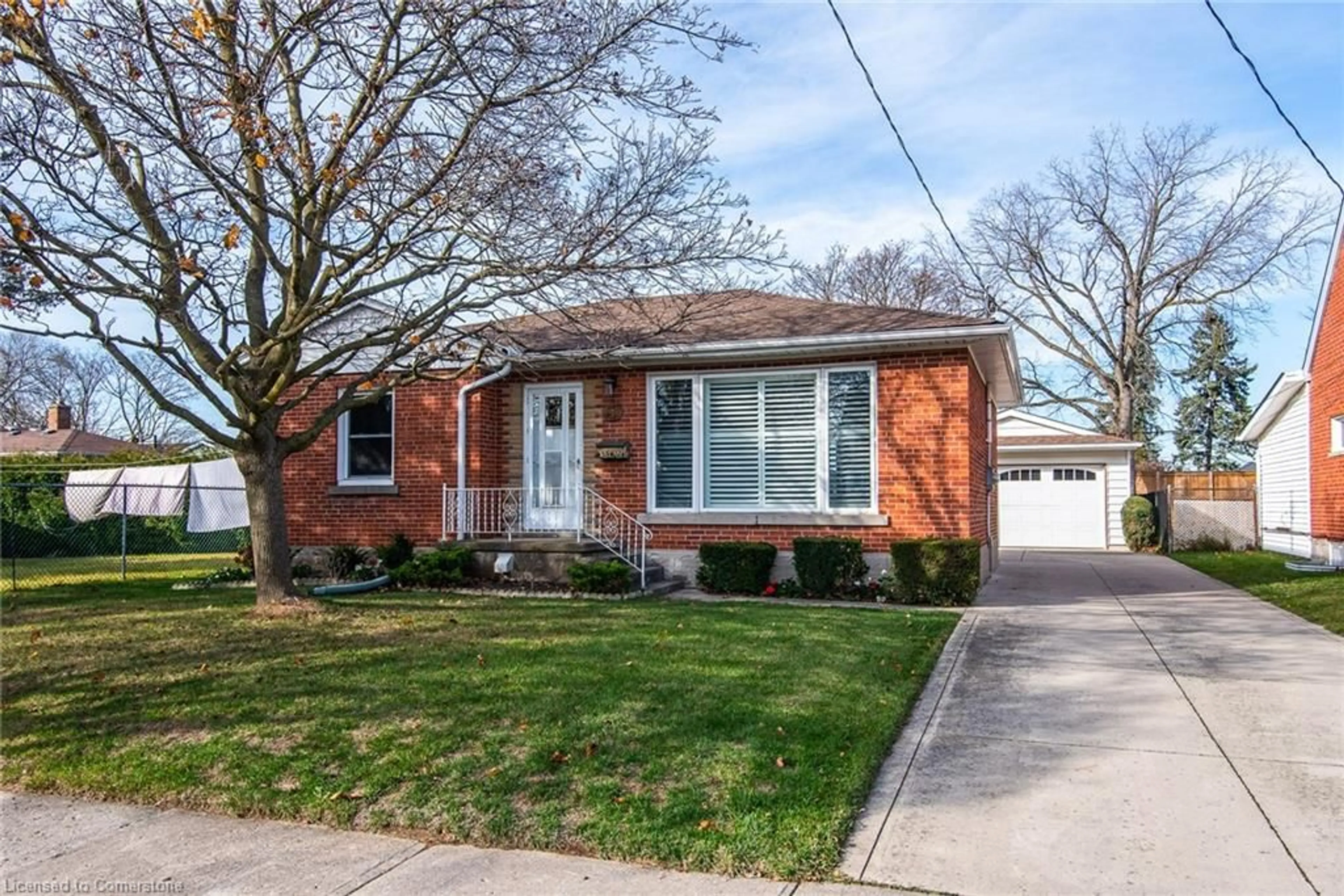 Home with brick exterior material for 492 Ephraim St, Kitchener Ontario N2B 2C6