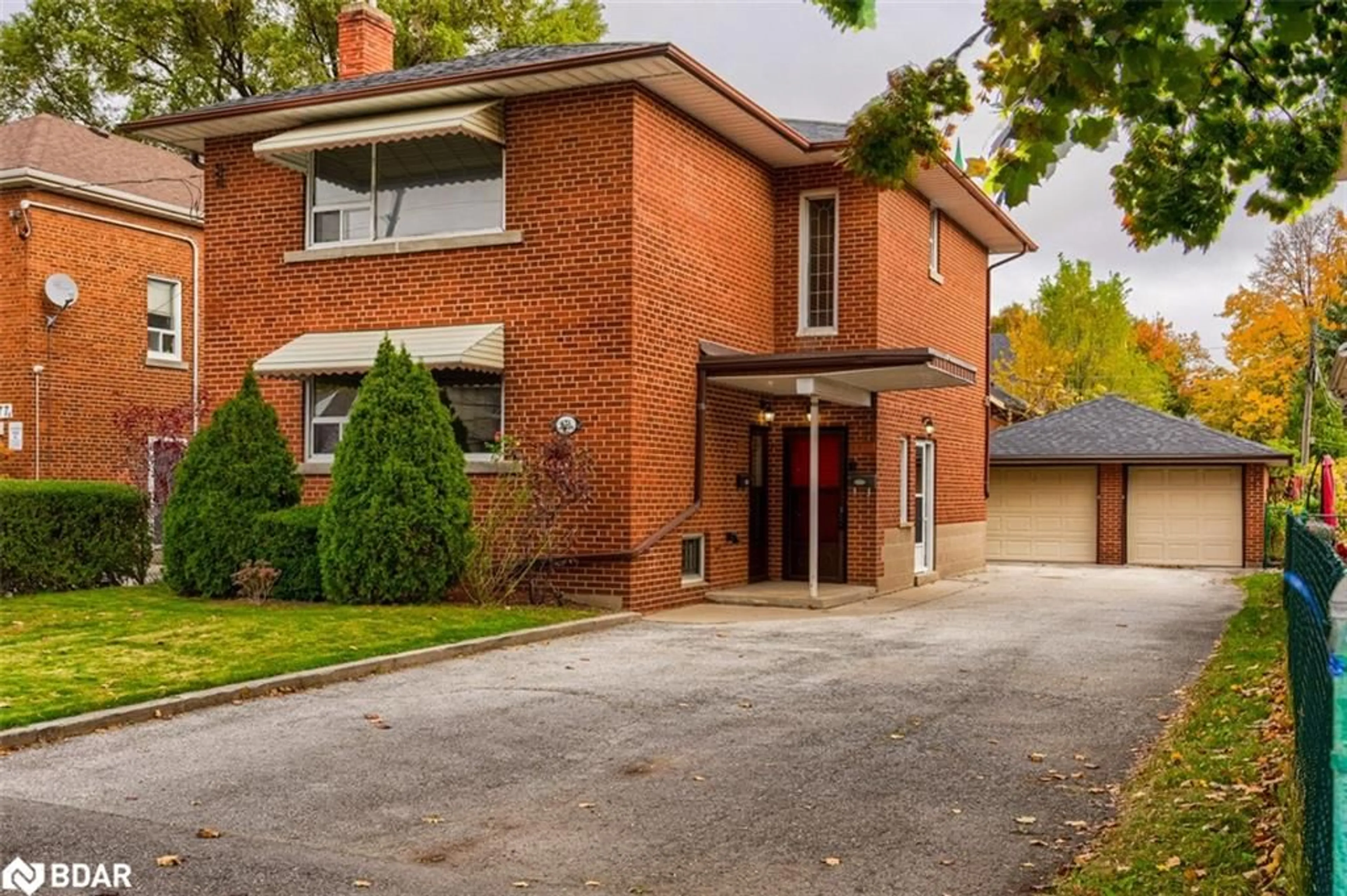 Home with brick exterior material for 671 Browns Line #671A, Toronto Ontario M8W 3V7