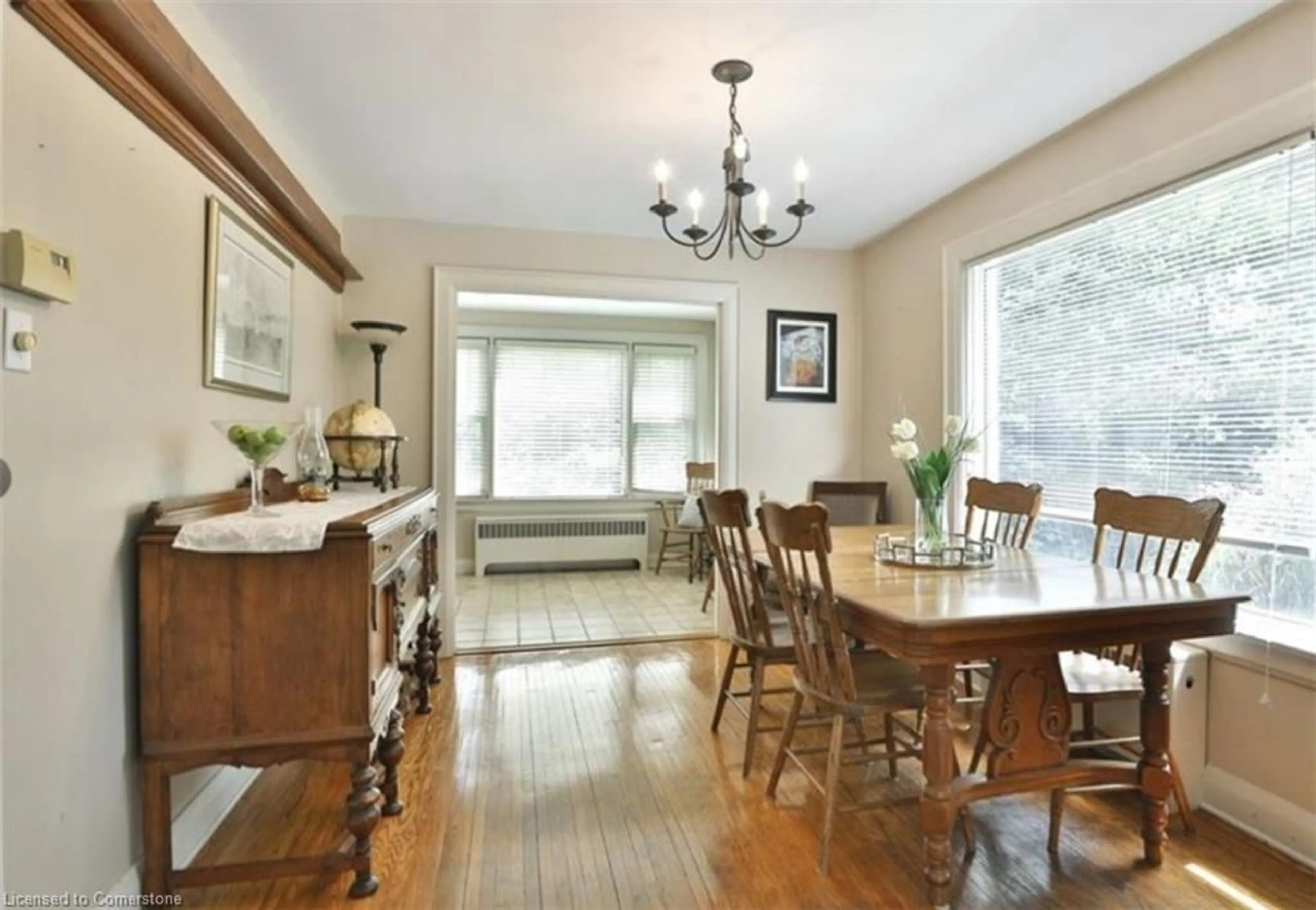 Dining room, wood floors, cottage for 2156 15 Side Rd, Milton Ontario L0P 1B0