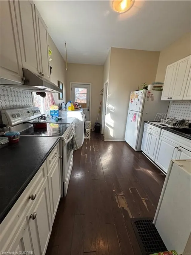 Additional property image - 73 Cathcart St