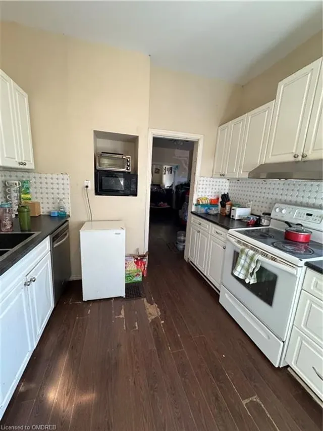 Additional property image - 73 Cathcart St