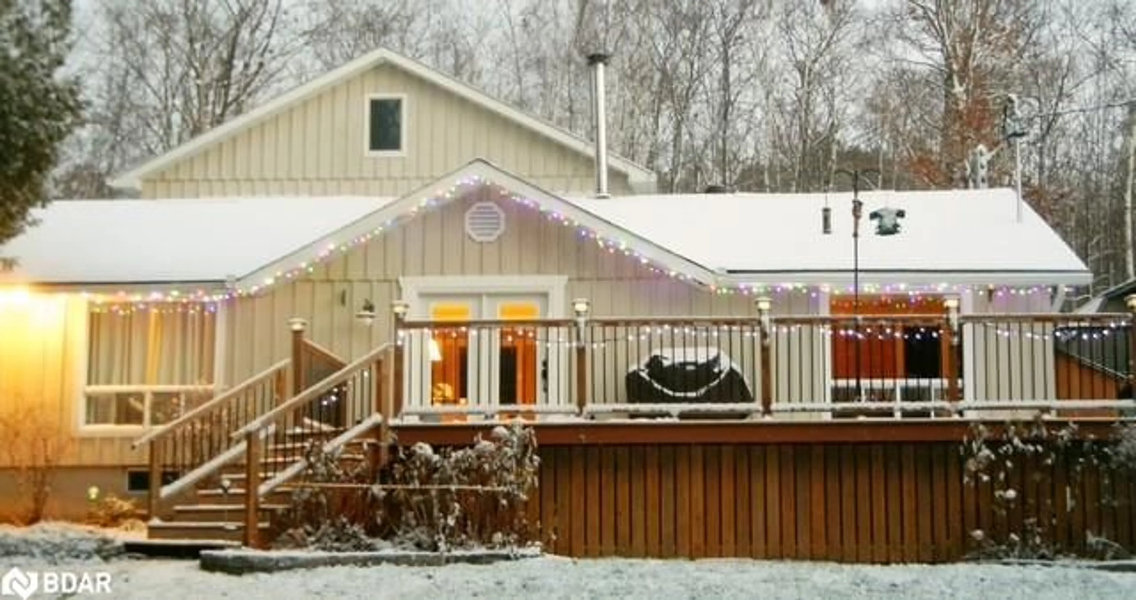 Patio, cottage for 80 Laxton Twp 5th Line, Kirkfield Ontario K0M 2B0