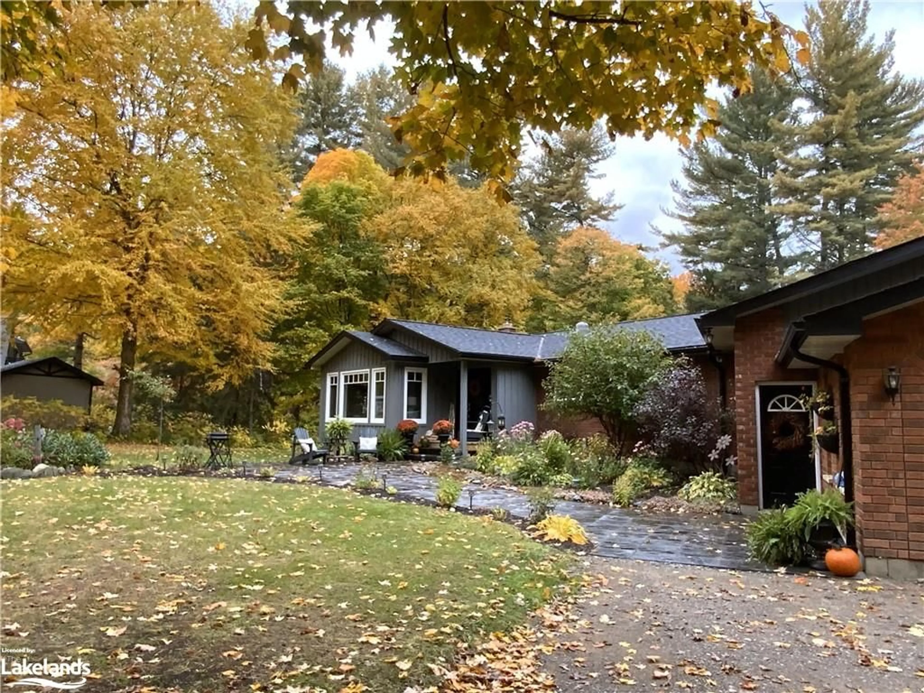 Frontside or backside of a home, cottage for 28 Tall Pine Rd, Port Sydney Ontario P0B 1L0