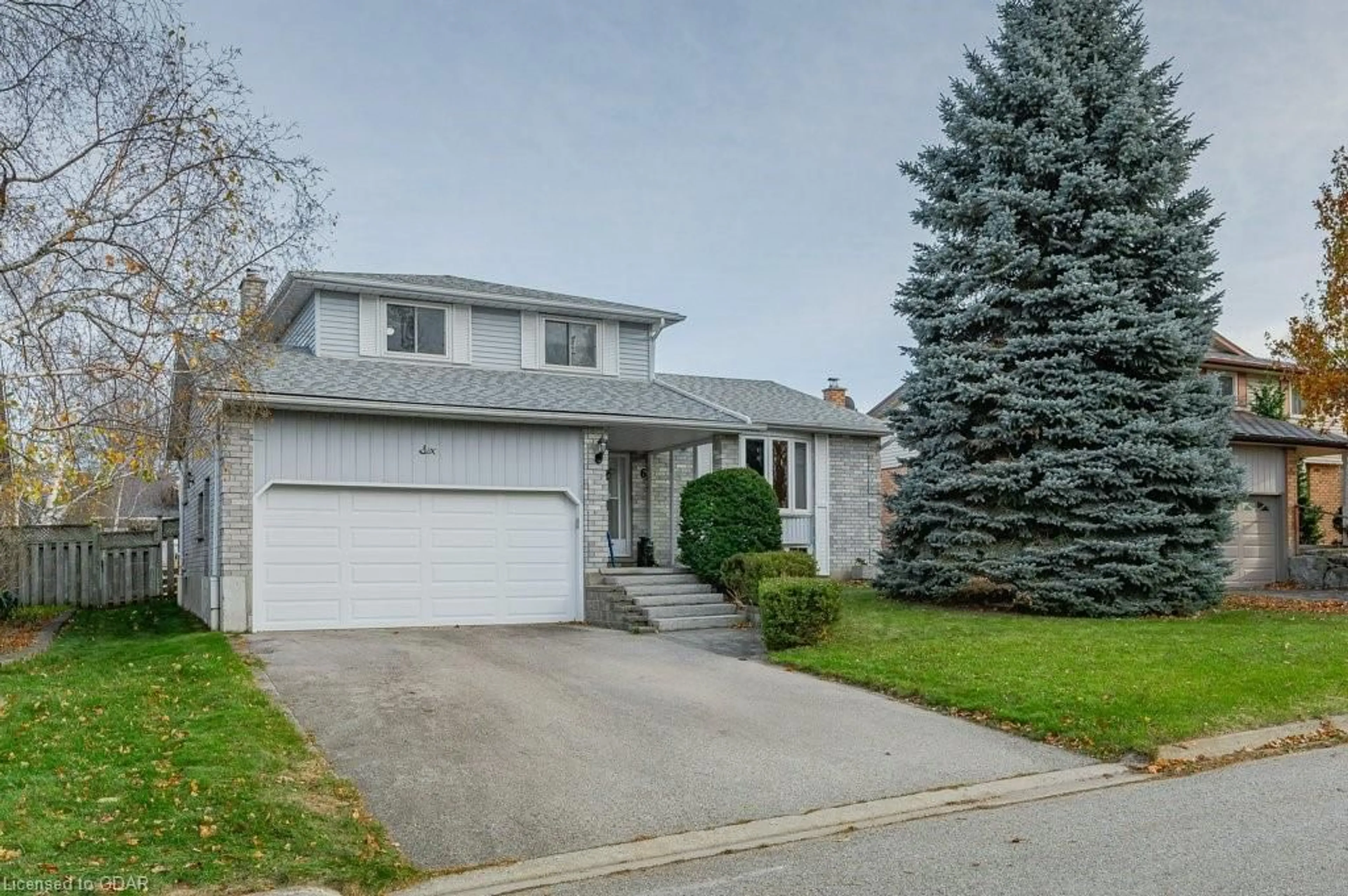 Frontside or backside of a home, cottage for 6 Hollyberry Pl, Guelph Ontario N1K 1P2