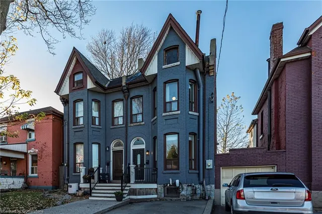 Additional property image - 185 1/2 Emerald St
