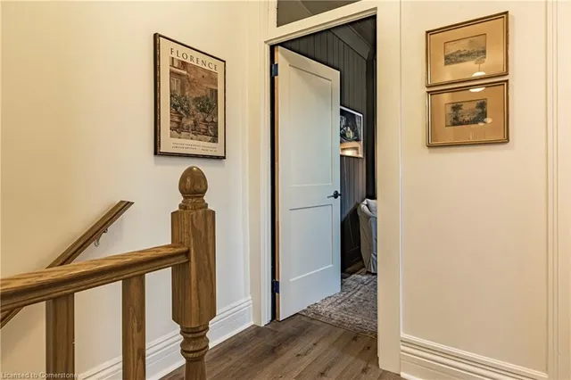 Additional property image - 185 1/2 Emerald St