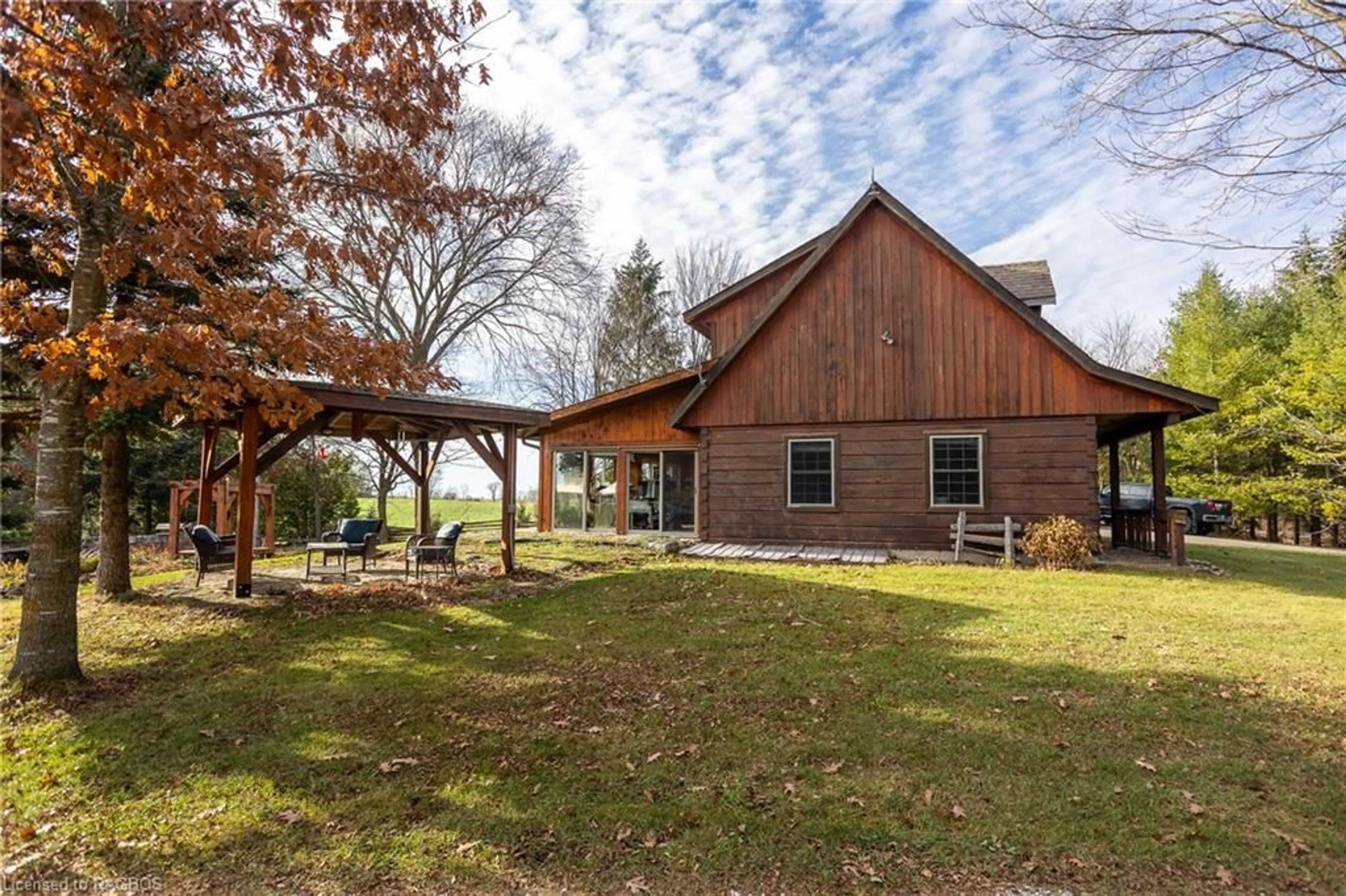 Patio, cottage for 382890 Sideroad 18, West Grey Ontario N0G 1R0