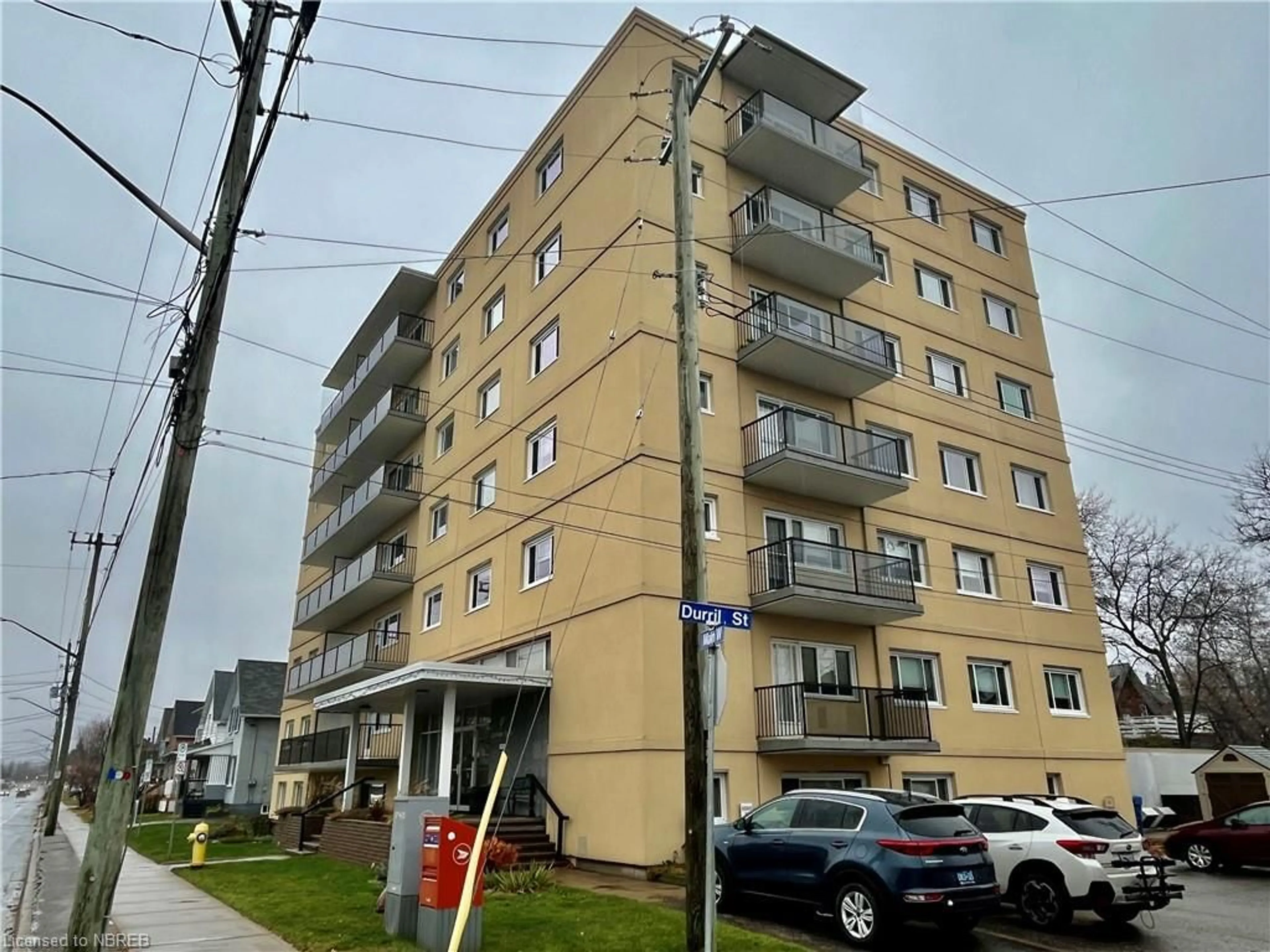 A pic from exterior of the house or condo, the front or back of building for 810 Main St #302, North Bay Ontario P1B 2V9