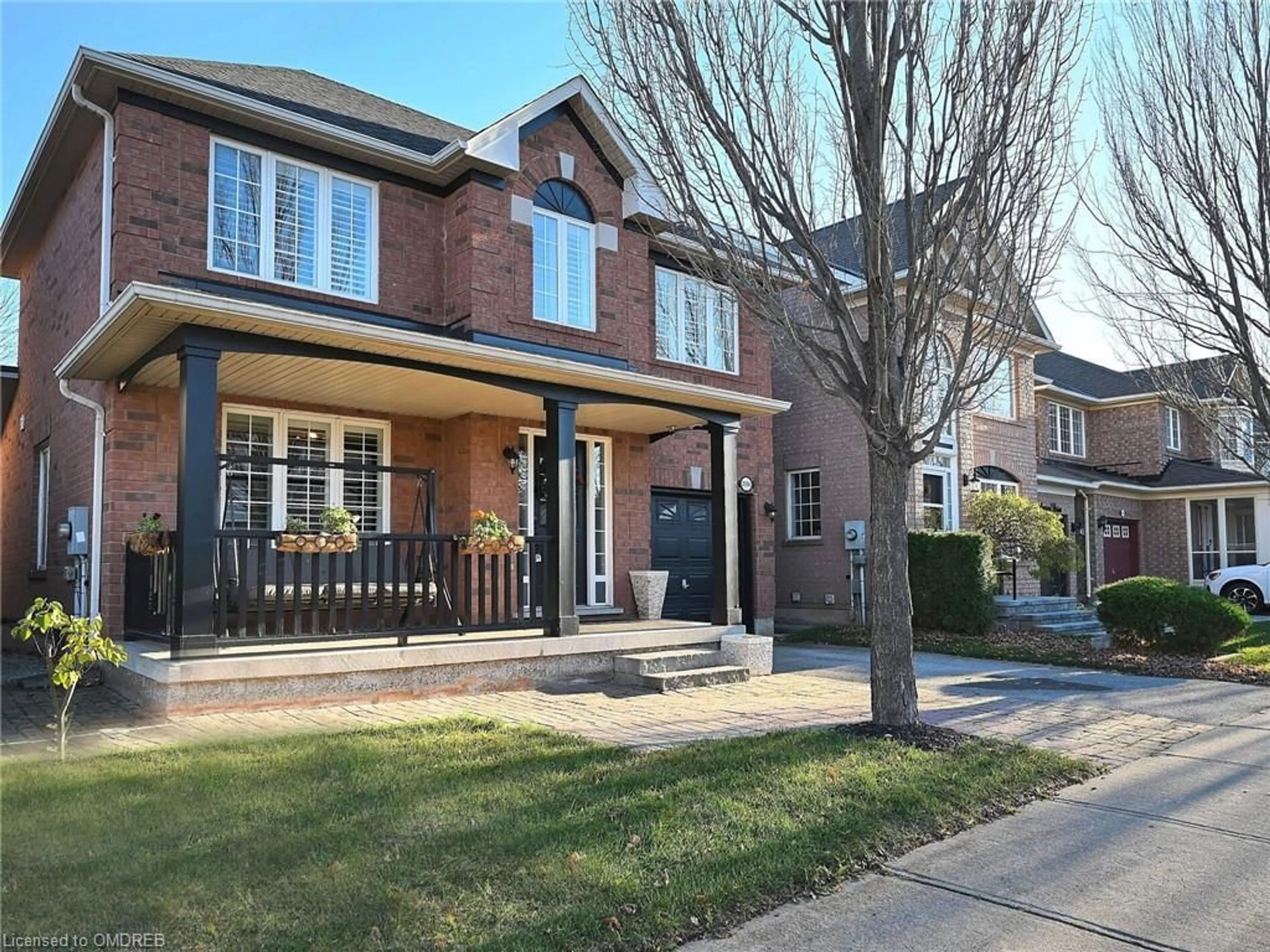 Home with brick exterior material for 2554 Dashwood Dr, Oakville Ontario L6M 4C2