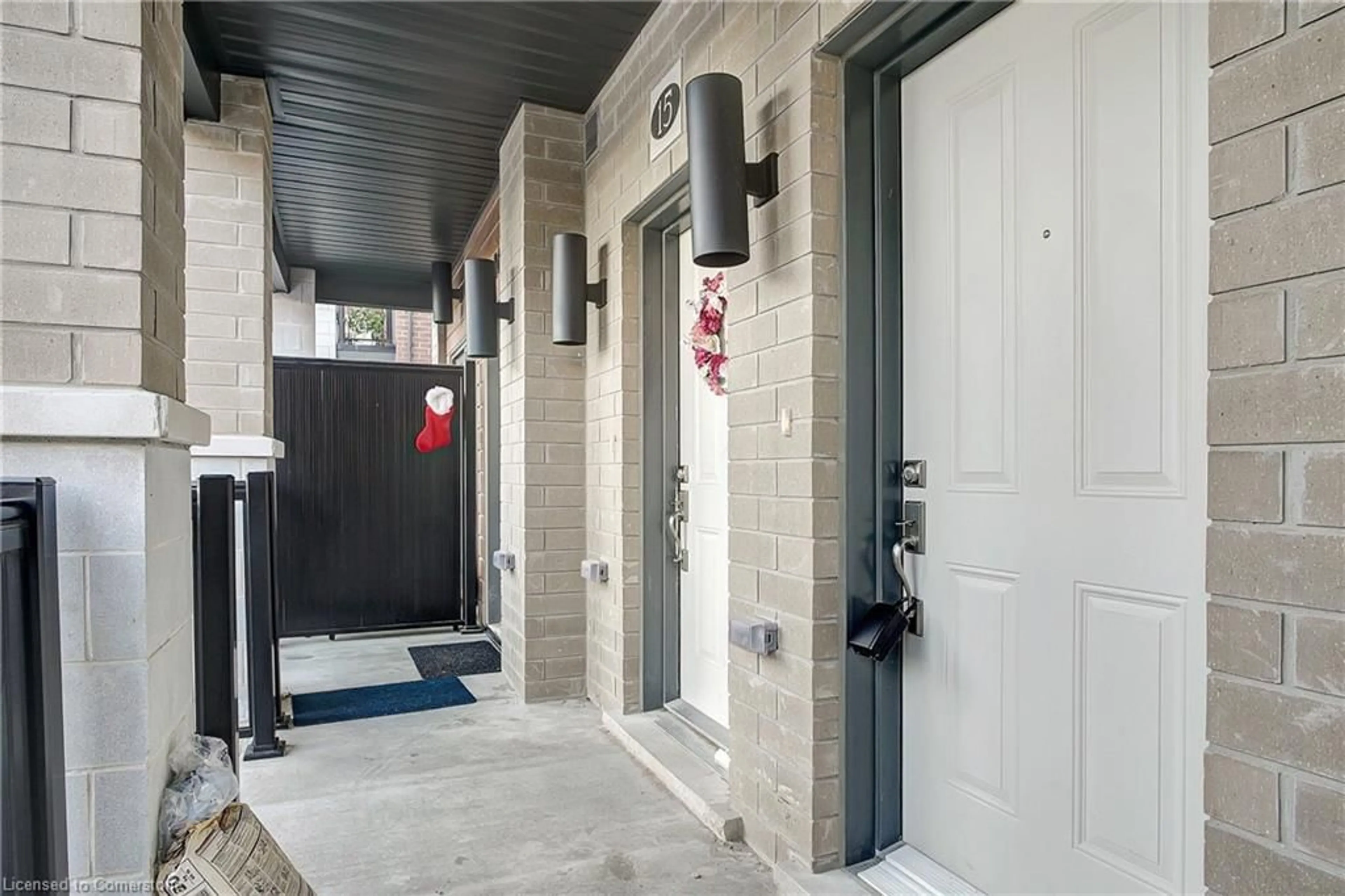 Indoor foyer, unknown floor for 25 Isherwood Ave #14, Cambridge Ontario N1R 0E2