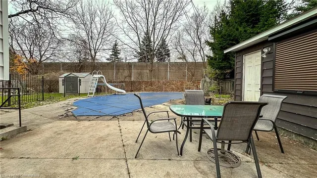 Additional property image - 119 Oneida Blvd