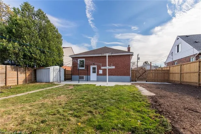 Additional property image - 46 Upper Walker Ave