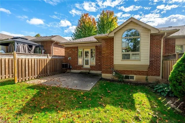 Additional property image - 44 Greentrail Dr