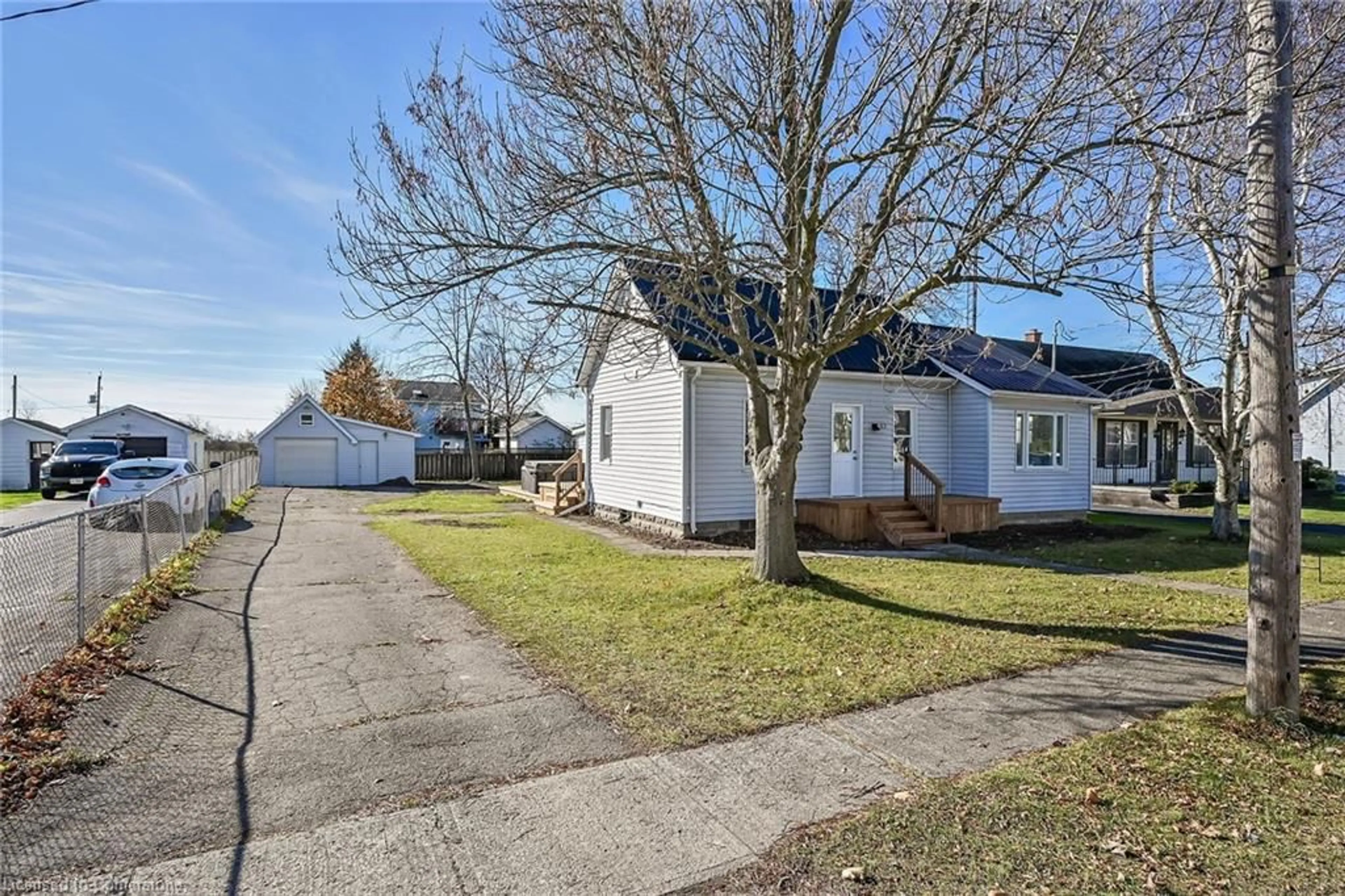 A pic from exterior of the house or condo, the fenced backyard for 53 Jane St, Hagersville Ontario N0A 1H0