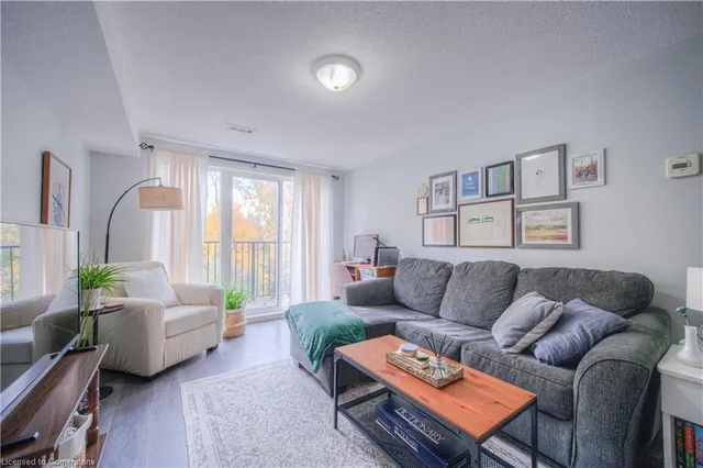 Additional property image - 45 Cedarhill Cres Unit 10C