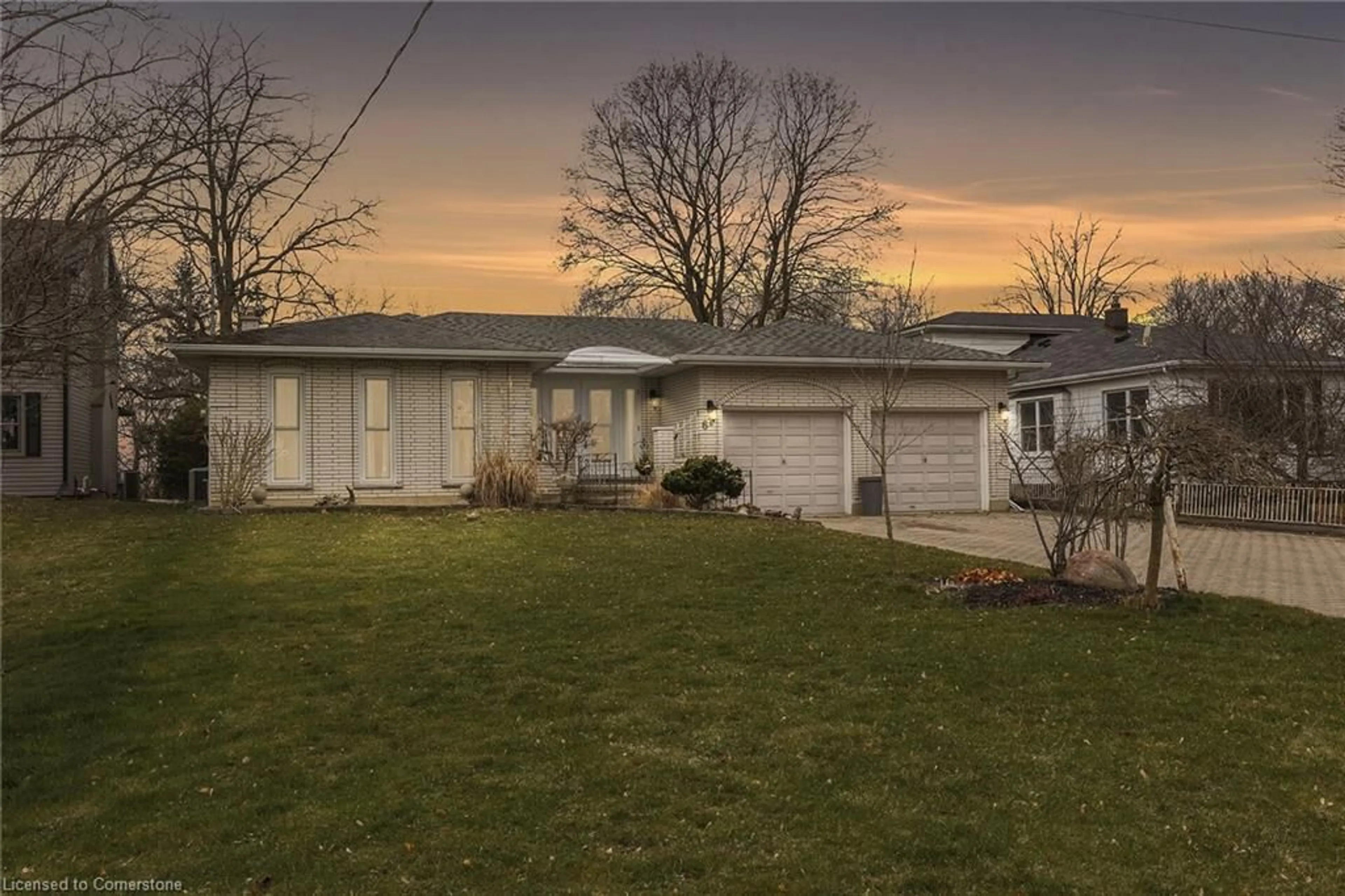 Frontside or backside of a home, cottage for 61 Blossom Ave, Brantford Ontario N3T 5L9