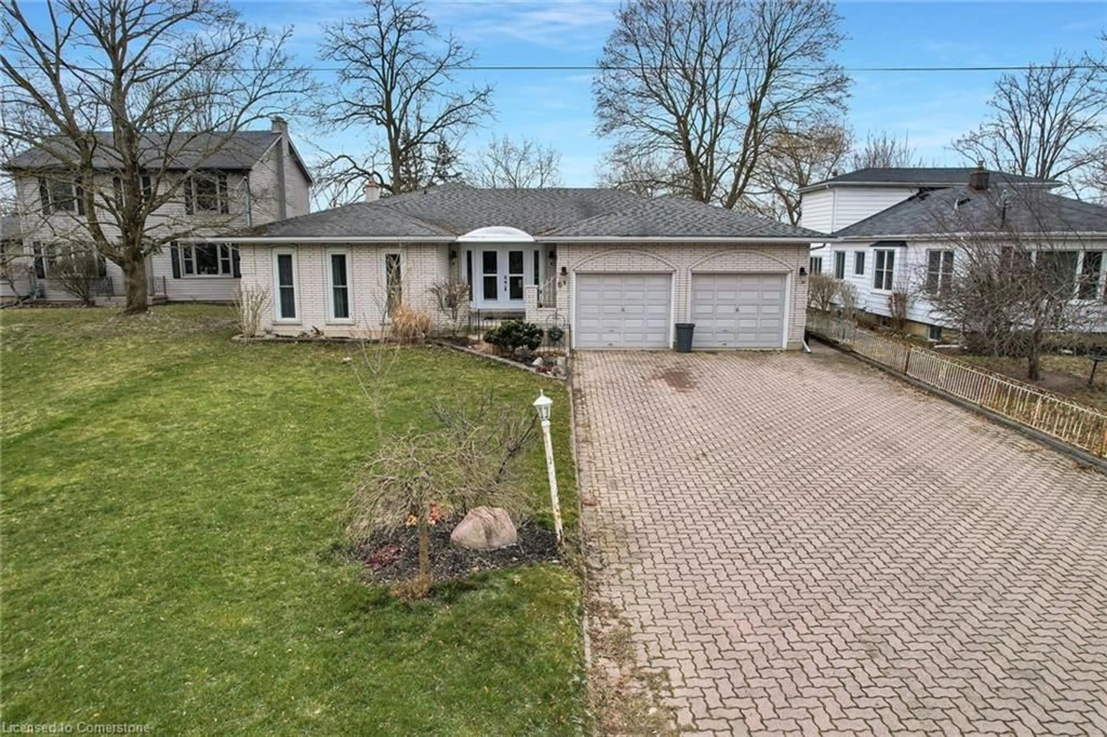 Frontside or backside of a home, cottage for 61 Blossom Ave, Brantford Ontario N3T 5L9