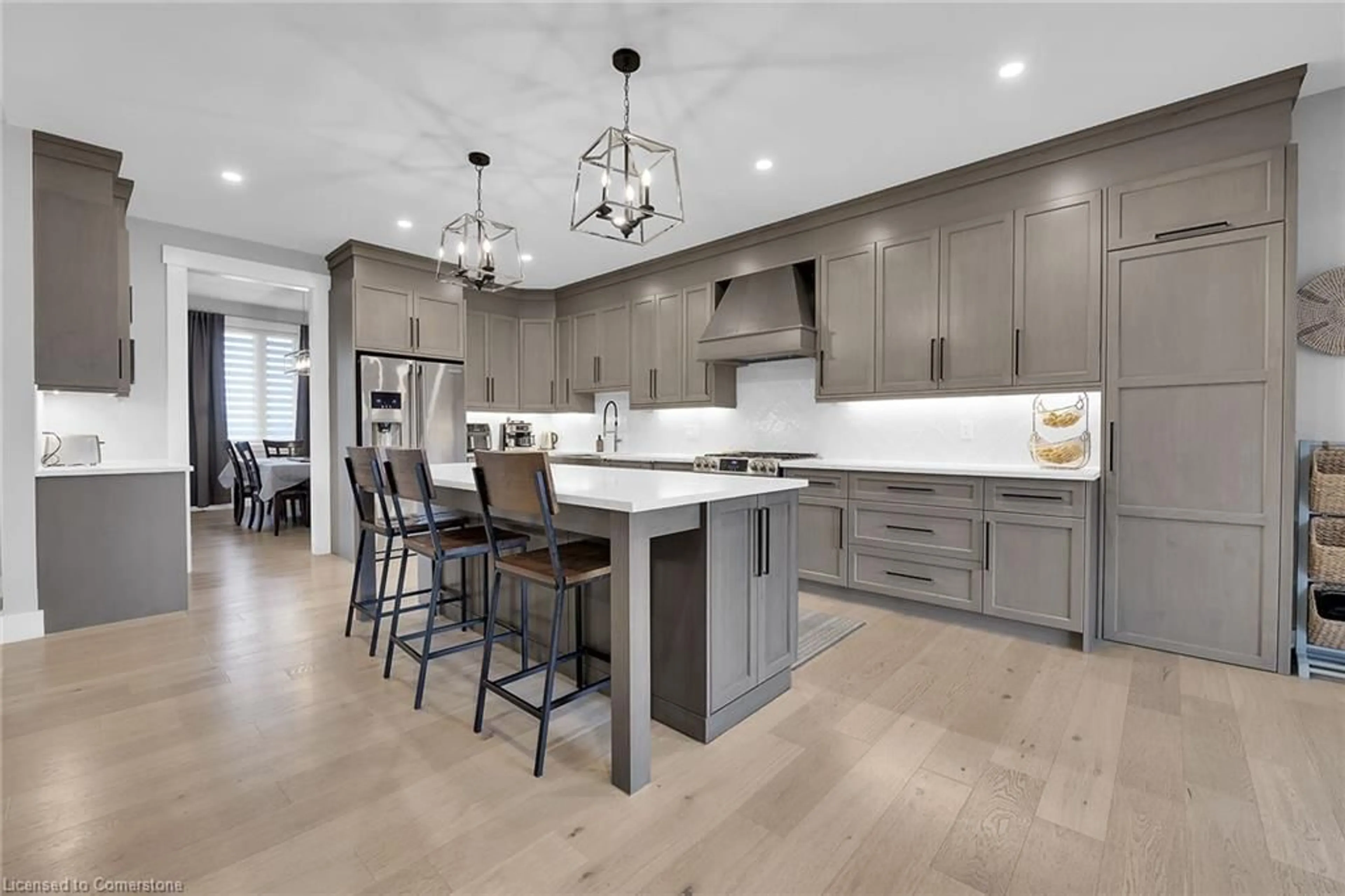 Open concept kitchen for 42 Kramer Crt, York Ontario N0A 1R0