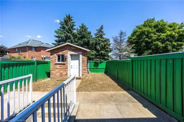 Additional property image - 7173 Village Walk