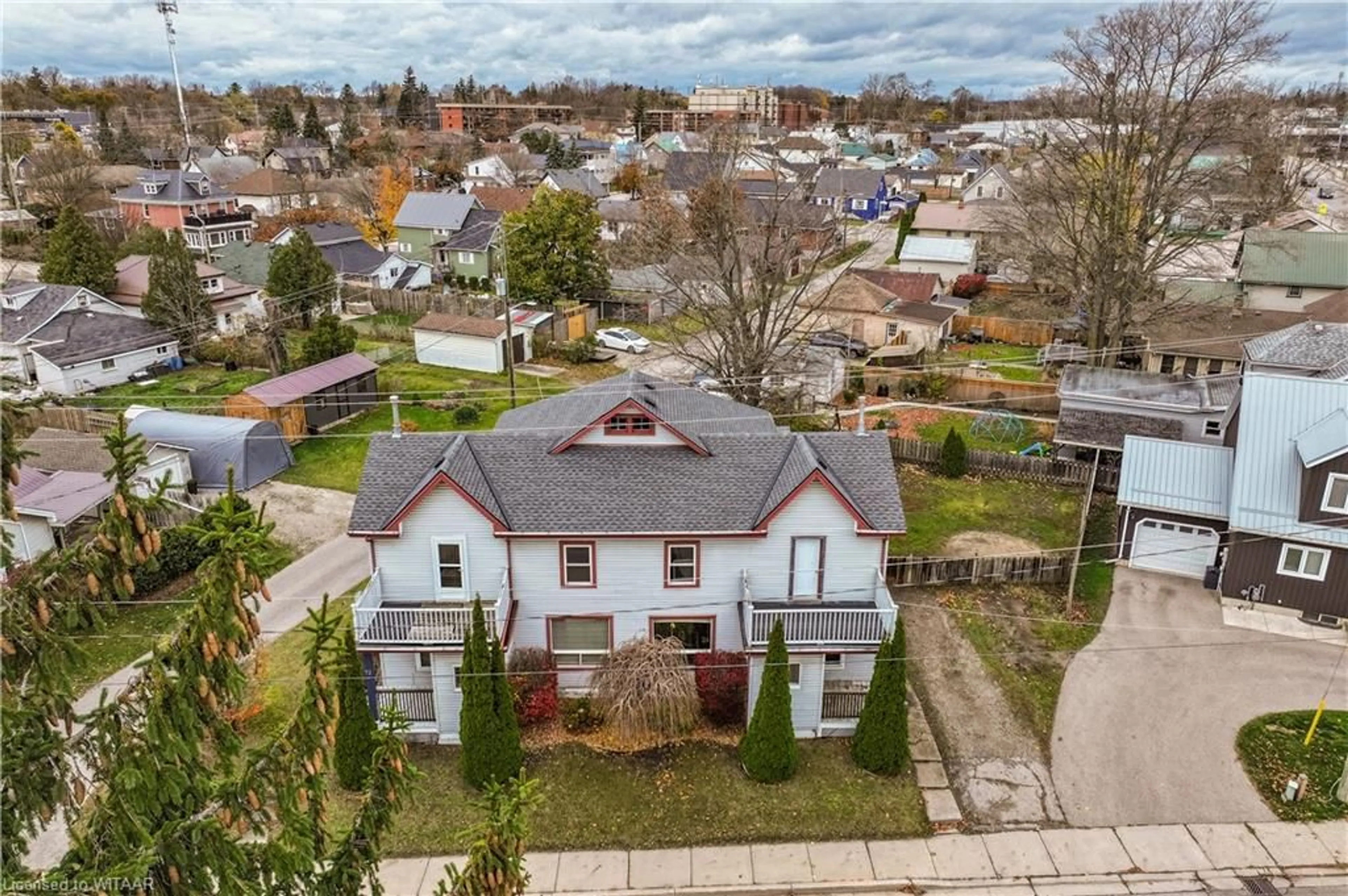 Frontside or backside of a home, the street view for 72-74 Brock St, Tillsonburg Ontario N4G 1Z8