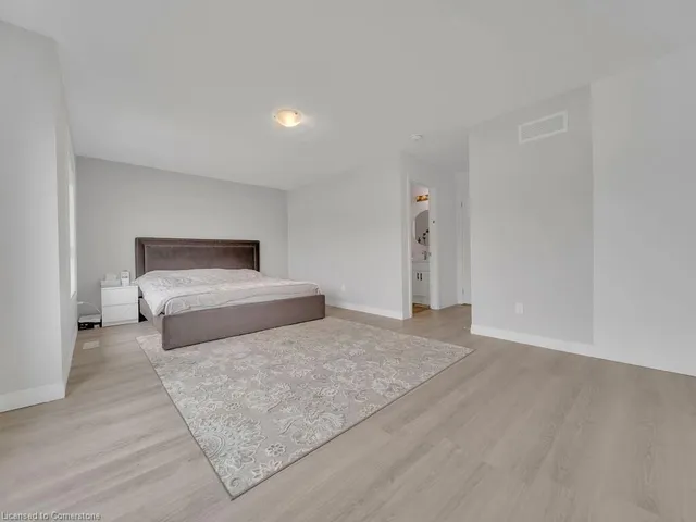 Additional property image - 8 Pony Way