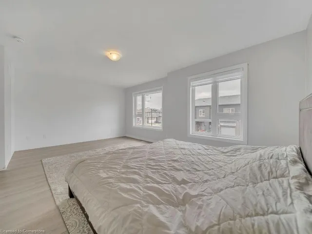 Additional property image - 8 Pony Way