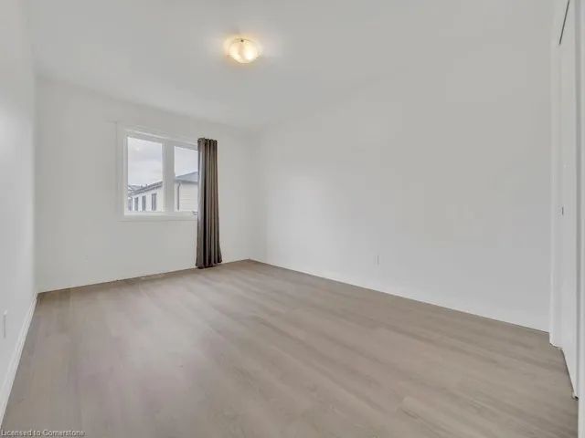 Additional property image - 8 Pony Way