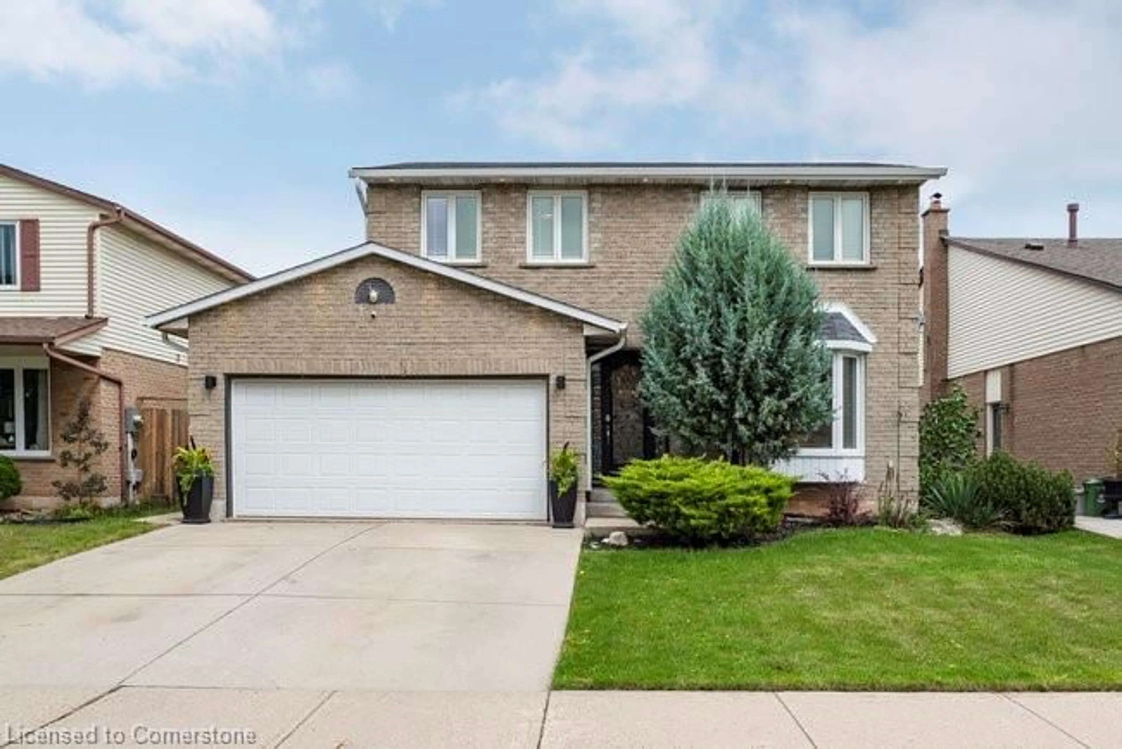 Frontside or backside of a home, the street view for 9 Bing Cres, Stoney Creek Ontario L8E 3Z4