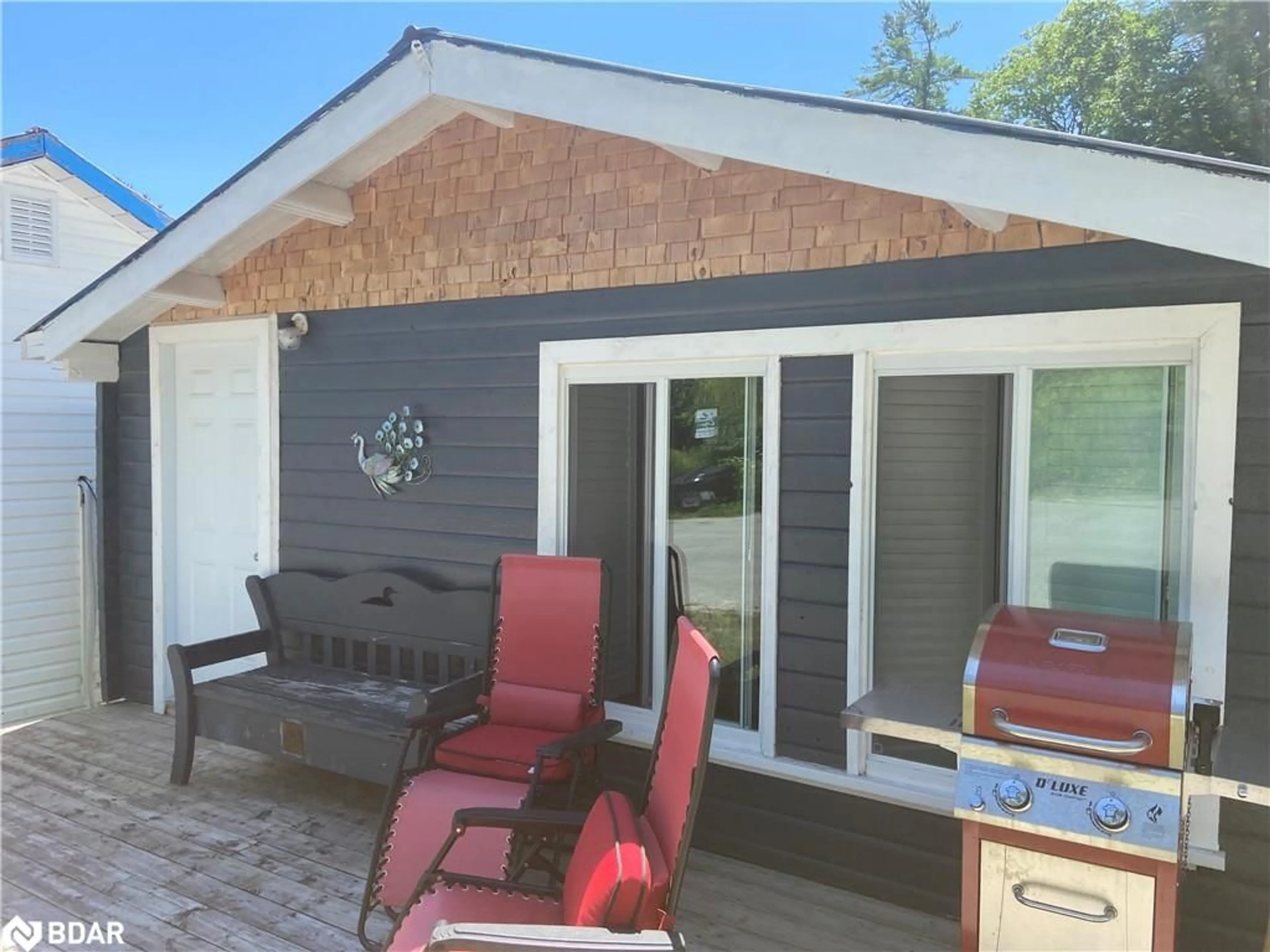 Patio, cottage for 1725 Earl Haid Avenue Crescent, Severn Ontario L0K 1E0