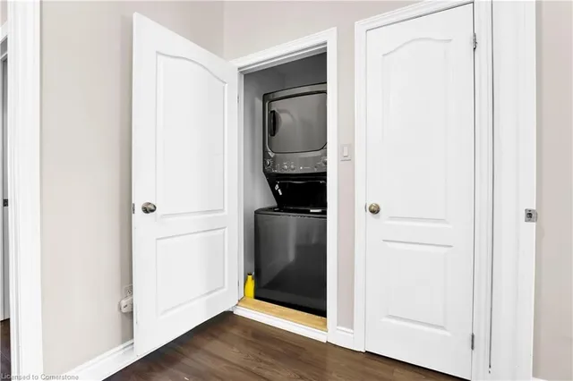 Additional property image - 2082 Pine St
