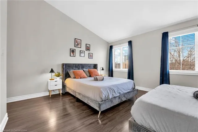 Additional property image - 2082 Pine St