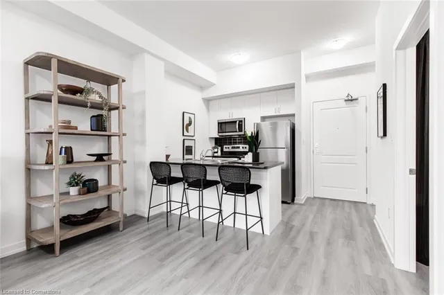 Additional property image - 470 Dundas St Unit 1203