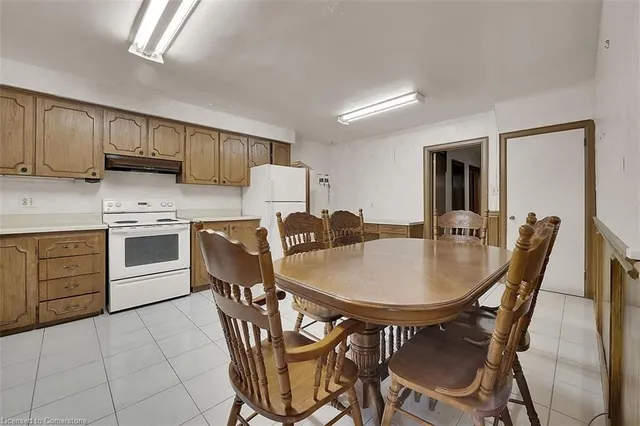 Additional property image - 25 Sunning Hill Ave