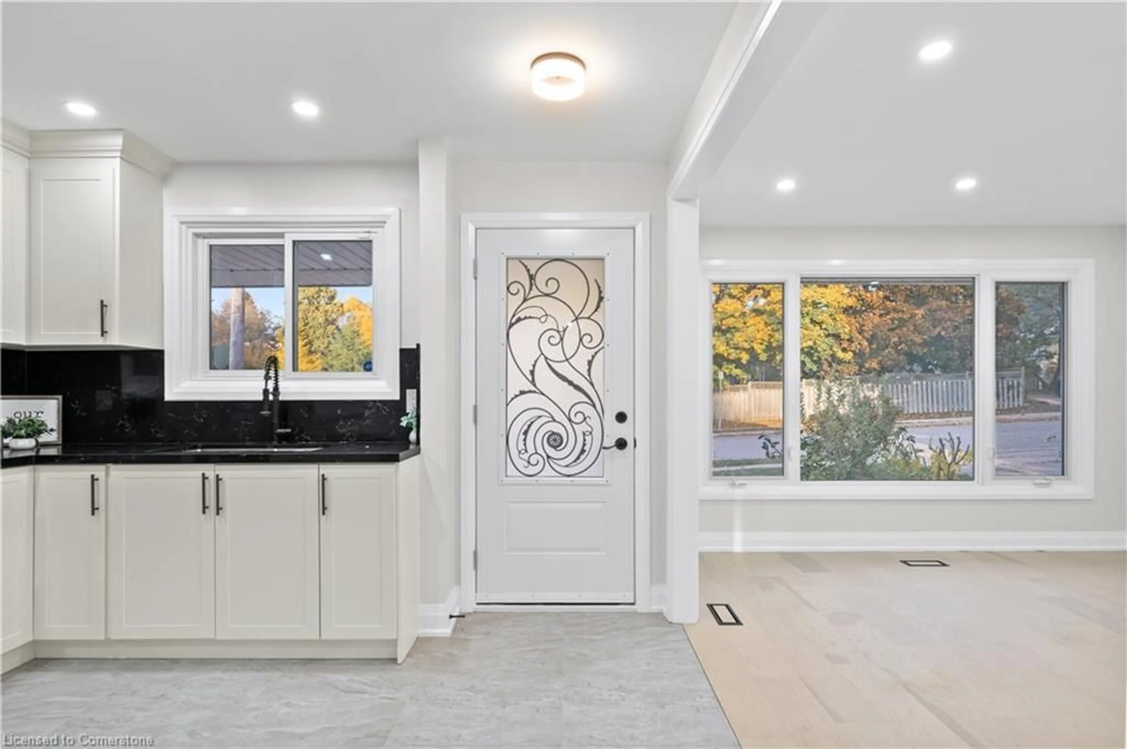 Indoor entryway, ceramic floors for 66 Beech Ave, Cambridge Ontario N3C 1X5