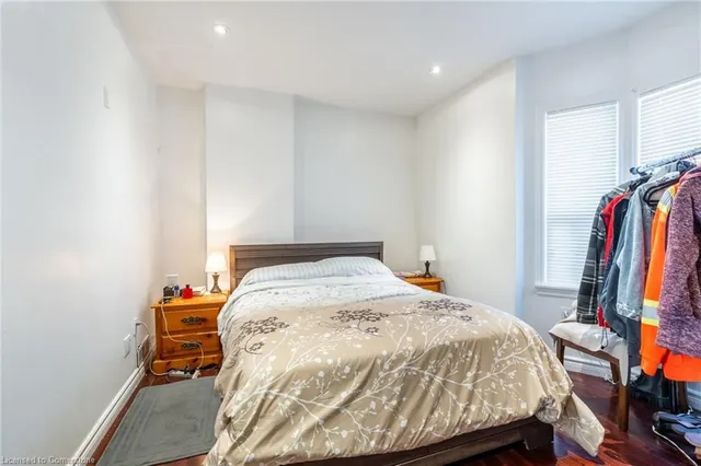 Additional property image - 135 Hope St