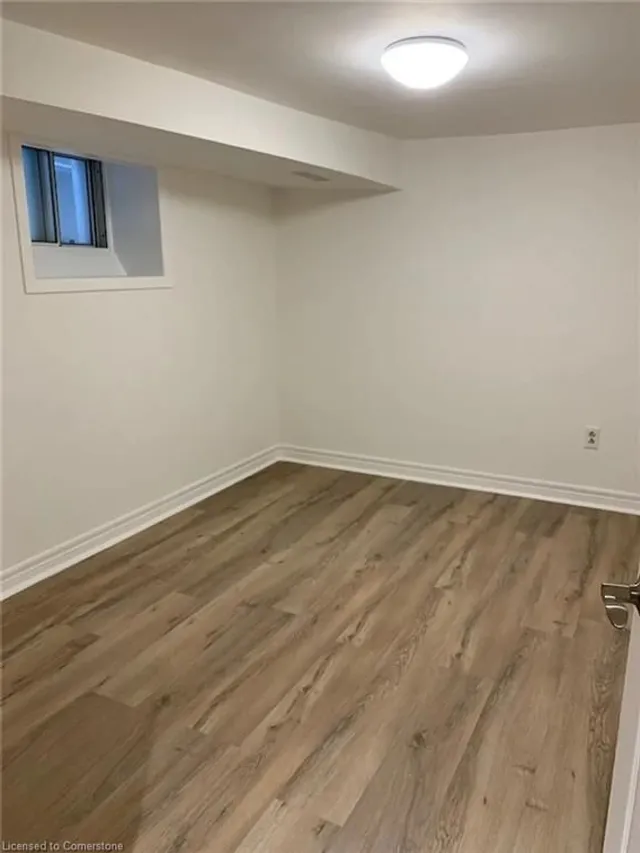 Additional property image - 135 Hope St