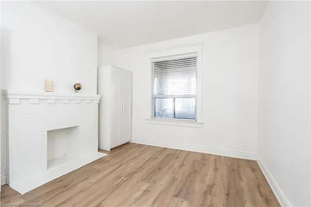 Additional property image - 135 Hope St