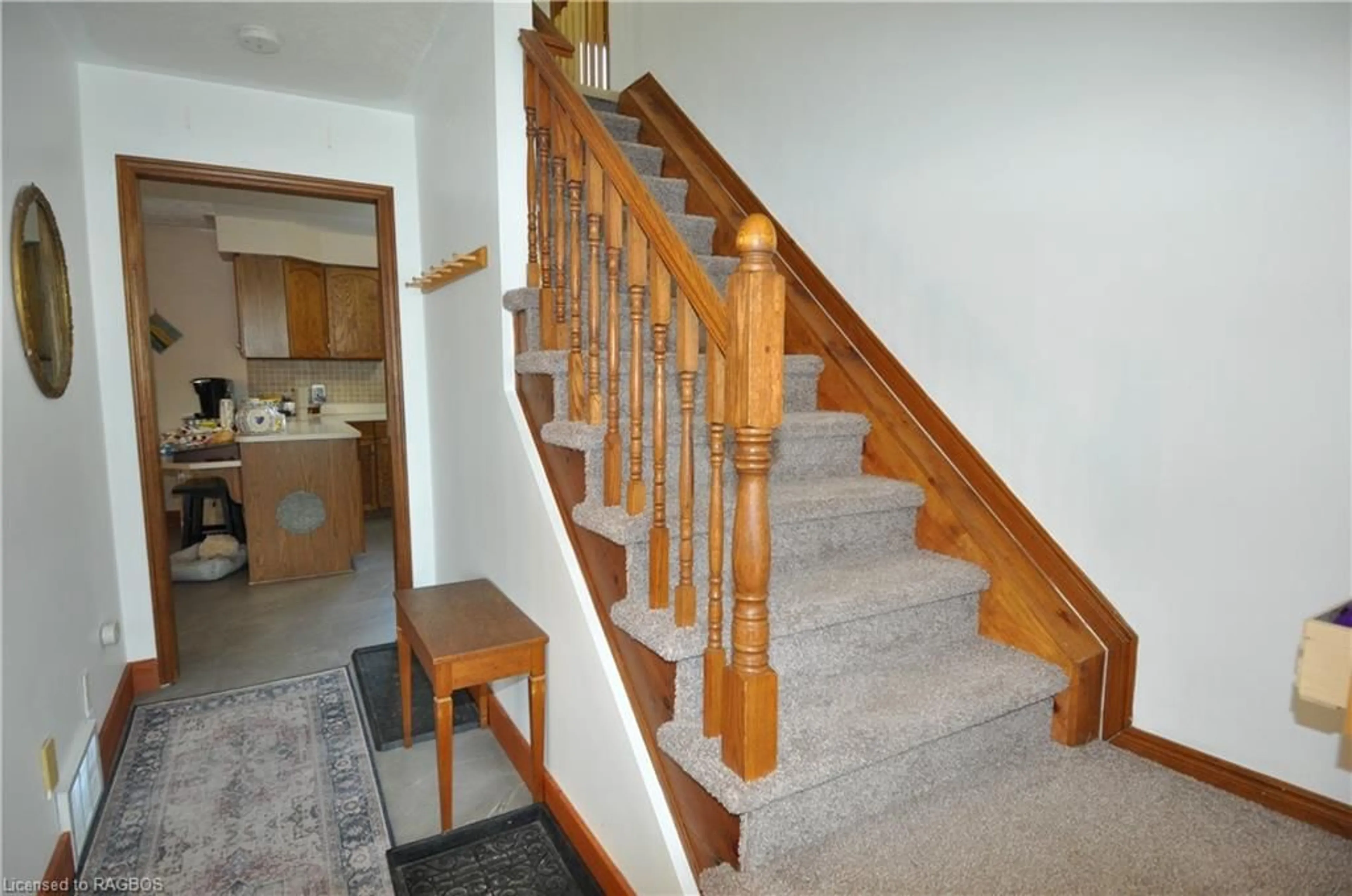 Stairs for 2675 9th Ave, Owen Sound Ontario N4K 3H6